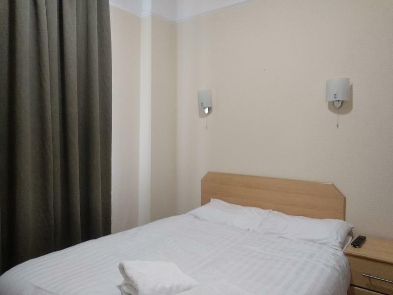 Oyo 24 Sussex, London Paddington Hotel Екстериор снимка